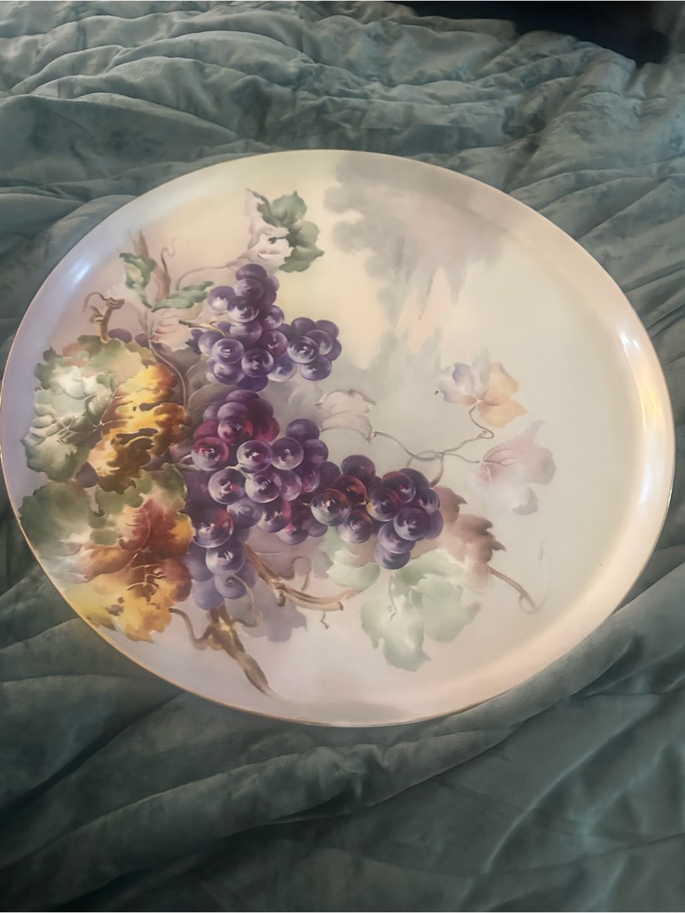 Hand-Painted plate moody  gray cream with Purple Grape and fall leaves Motif